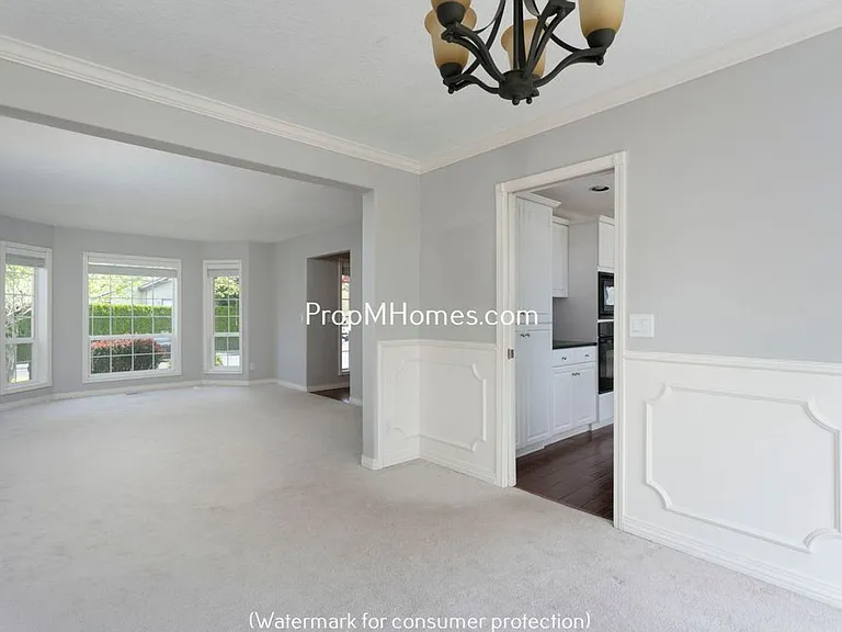 16059 NW Energia St — Photo 5
