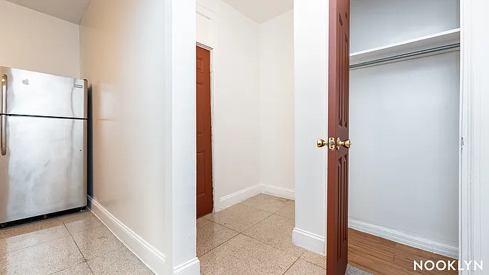 Rented by Nooklyn NYC LLC | media 4