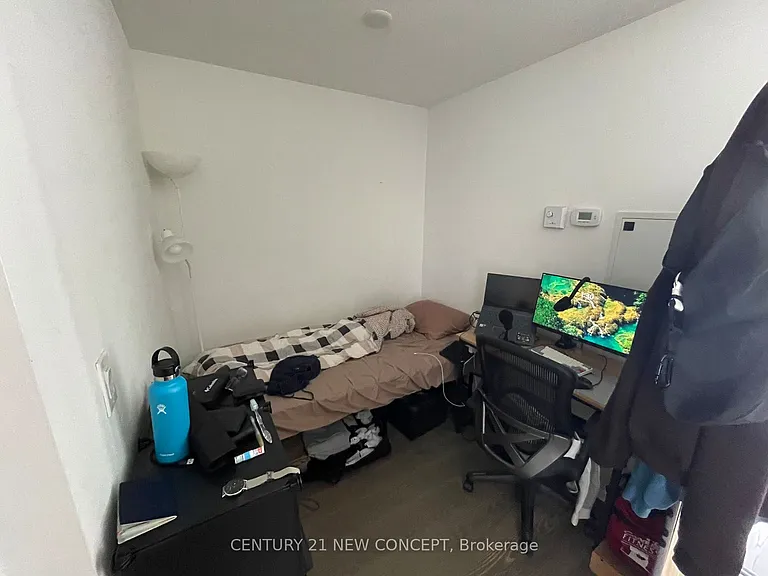 11 Wellesley St W #5306 — Photo 3