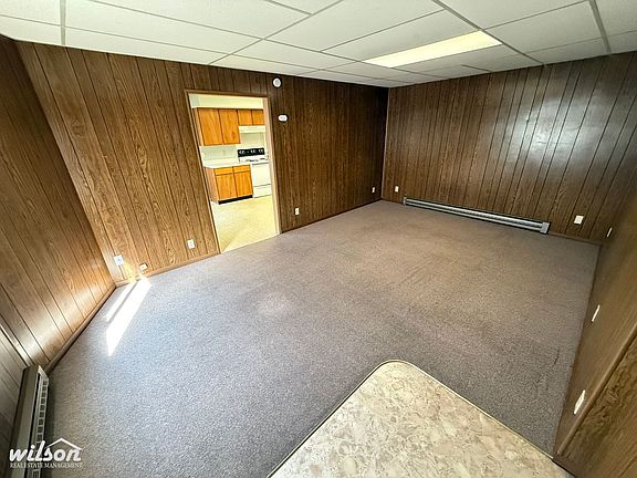 2nd image of 704 N Naches Ave #B