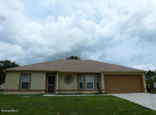 1367 Heberling St NW, Palm Bay, FL 32907