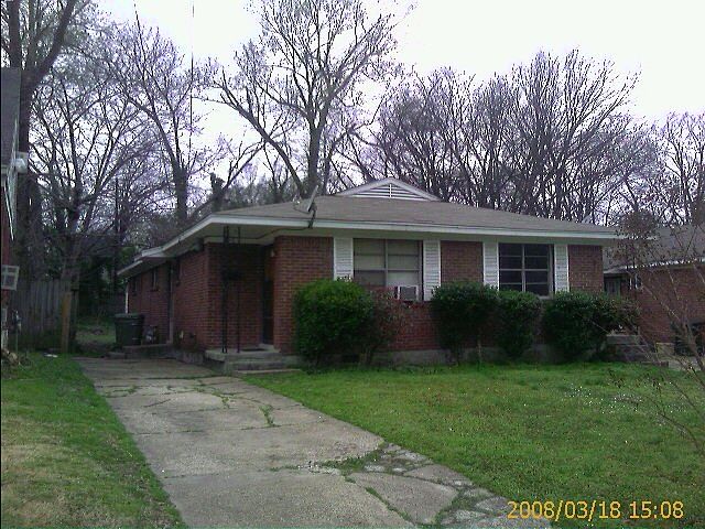 1st image of 267 Williford St