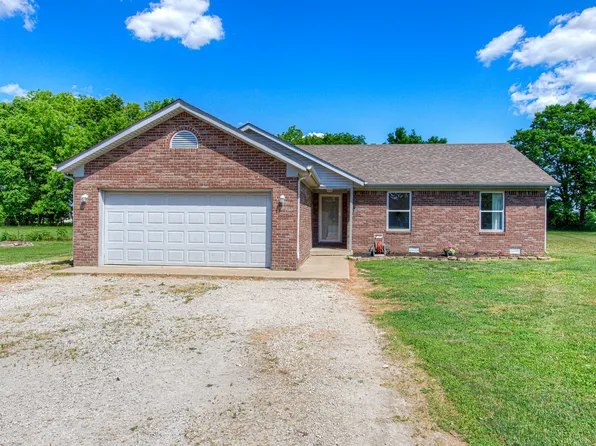 1339 Hillsborough Ct, Martinsville, IN 46151