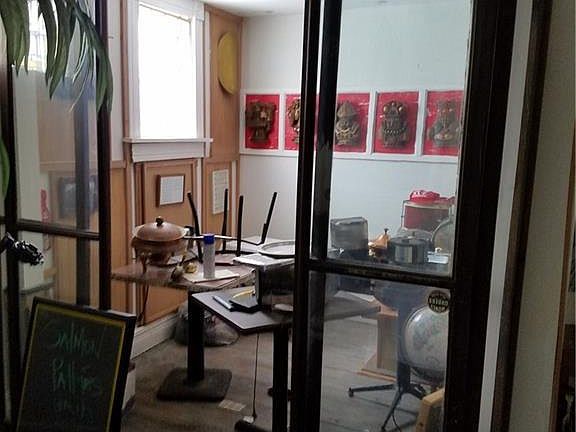 4th image of 1380 Jefferson Ave