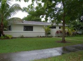 10000 SW 136th St, Miami, FL 33176