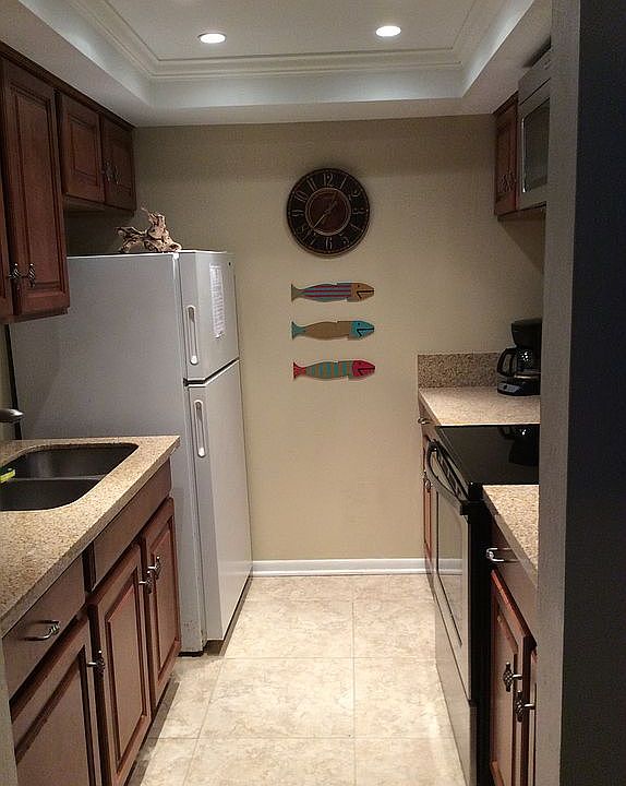 1st image of 6608 Padre Blvd