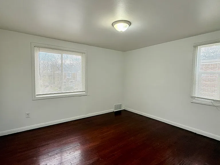 9127 Saint Marys St — Photo 3