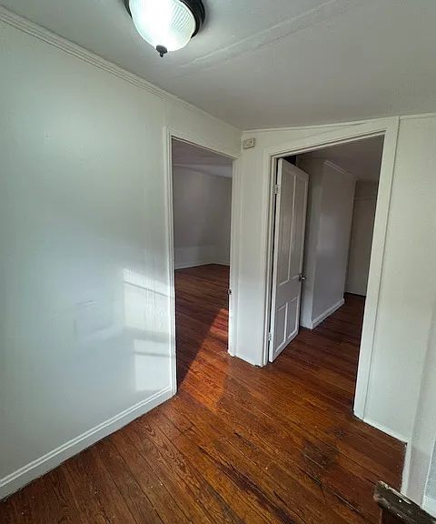 1044 Rosemont Ave — Photo 33