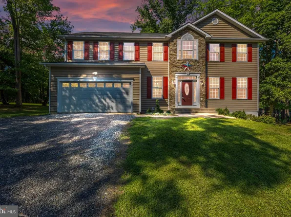 10 Pine View Ct, Fredericksburg, VA 22406