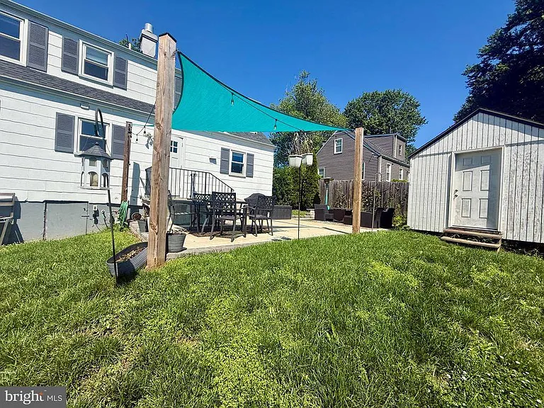 2903 Oak Knoll Dr — Photo 5