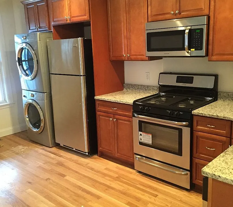 15 Leverett St #3