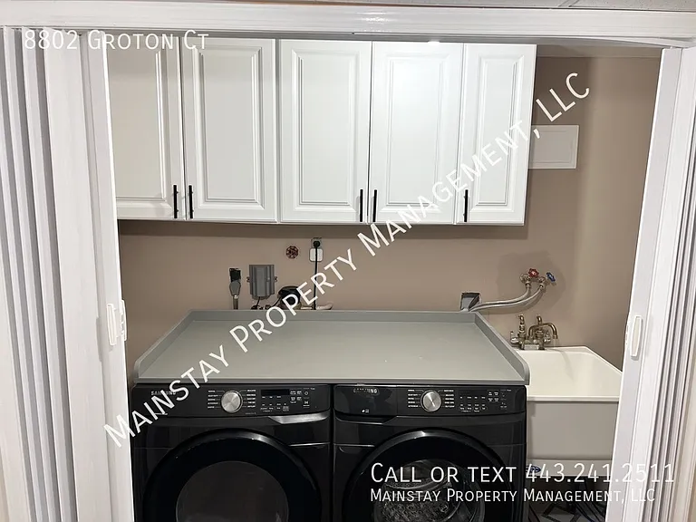 8802 Groton Ct — Photo 27