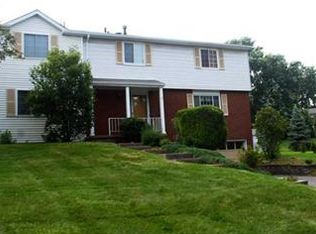 335 Alamo Dr, Pittsburgh, PA