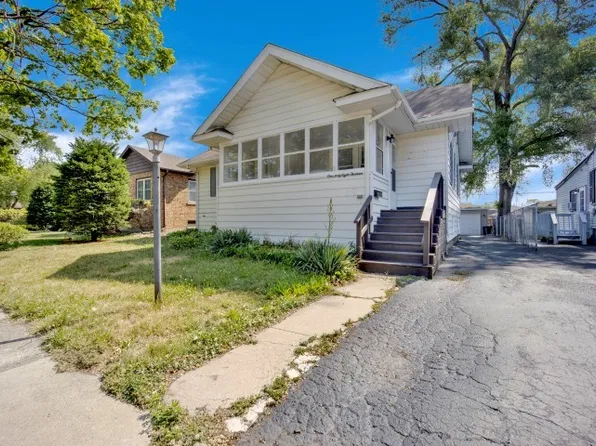 14813 Keystone Ave, Midlothian, IL 60445