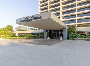 700 W 31st St SUITE 208, Kansas City, MO 64108