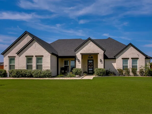 1730 Blackfoot Pkwy, Waxahachie, TX 75165