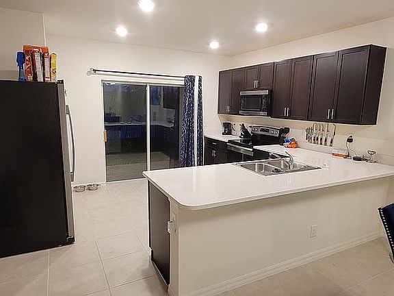 4th image of 8792 Swell Brooks Ct
