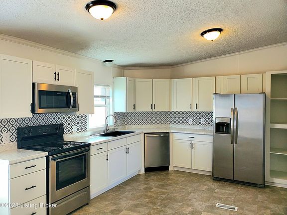 4th image of 1463 Watkins Ln