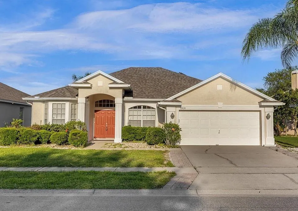 13131 Luxbury Loop