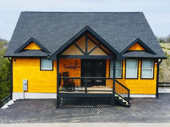 846 Blue Herring Way, Sevierville, TN 37876