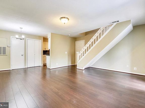3rd image of 10701 Hampton Mill Ter APT 200