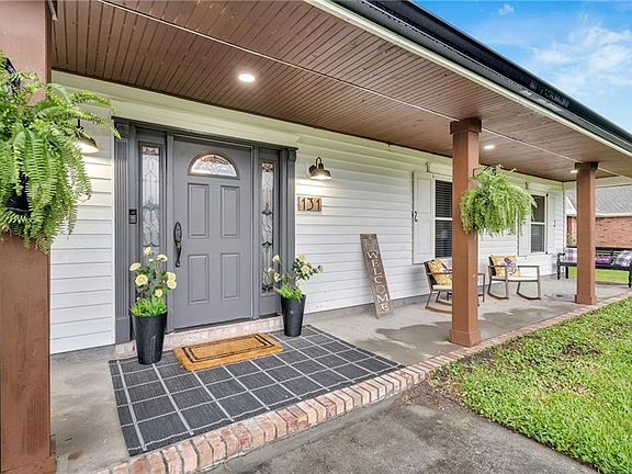 3rd image of 131 Bayou Estates Dr