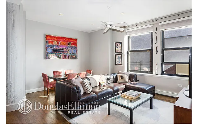 Sold by Douglas Elliman | media 15