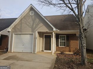 208 Lossie Ln, McDonough, GA