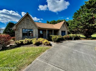 7737 Dan Ln, Knoxville, TN 37938