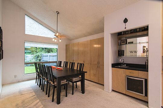 5th image of 1202 Eden Dr