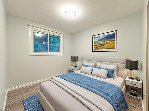 5th image of 136 Macgregor Cres