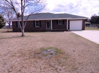 4640 Fountain Ct, Dalzell, SC 29040