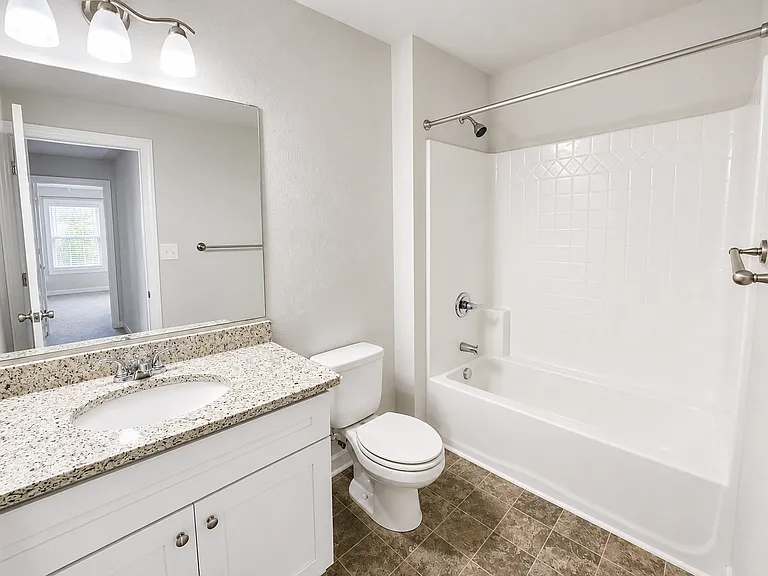 2204 Engle Ave — Photo 15