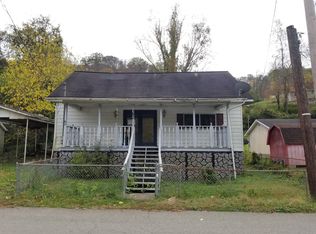 Third St, Logan, WV 25601