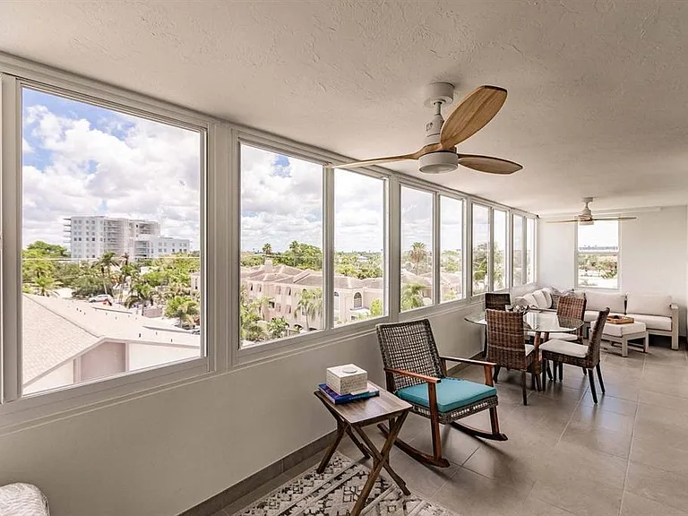 1125 W Peppertree Dr #407 — Photo 20