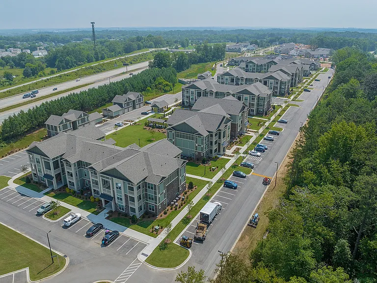 HighlandRidge_2023_Aerial_01