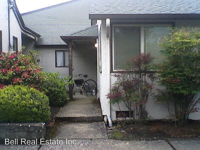 2nd image of 1890 Pearl St