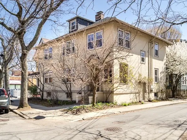 18-20 Cypress St, Brookline, MA 02445