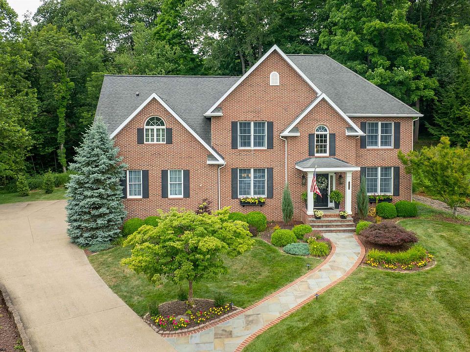 1st image of 4500 Laurel Ridge Dr