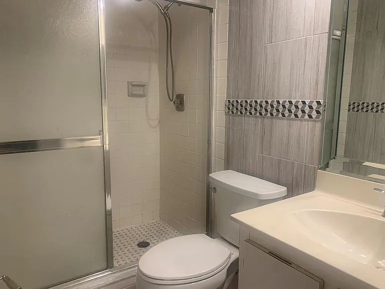 3499 Oaks Way #607 — Photo 9
