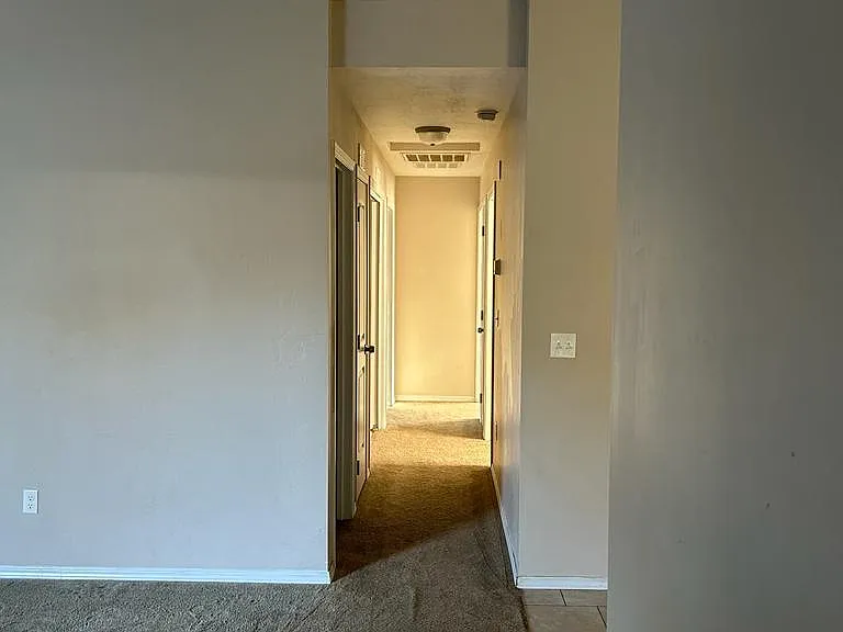 309 10th Ave N #1 — Photo 7