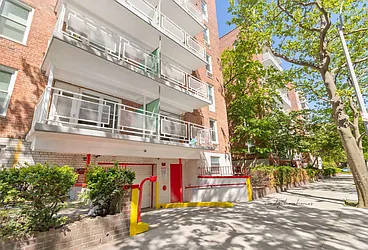 66-10 Thornton Place, #2F