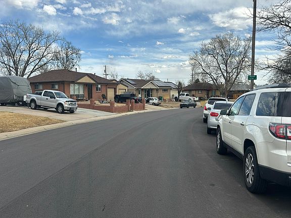 4th image of 2051 W 74th Ave