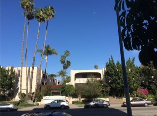 5282 Lindley Ave, Encino, CA 91316