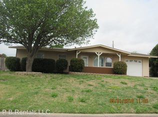 2810 NW Ozmun Ave, Lawton, OK 73505