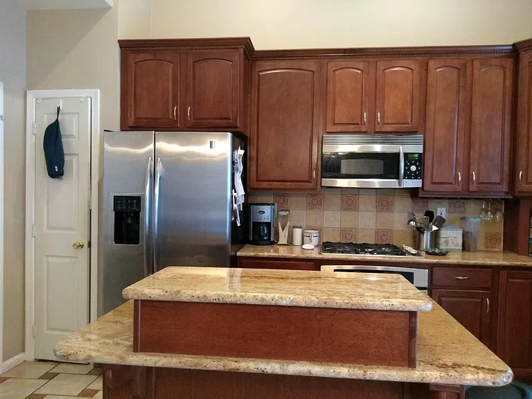 2529 James Monroe Cir — Photo 3