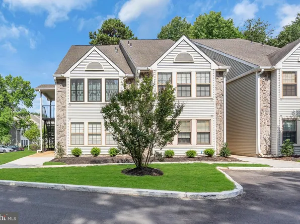 47 Chelmsford Ct #268, Marlton, NJ 08053
