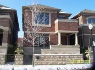 1453 S Emerald St, Chicago, IL 60607