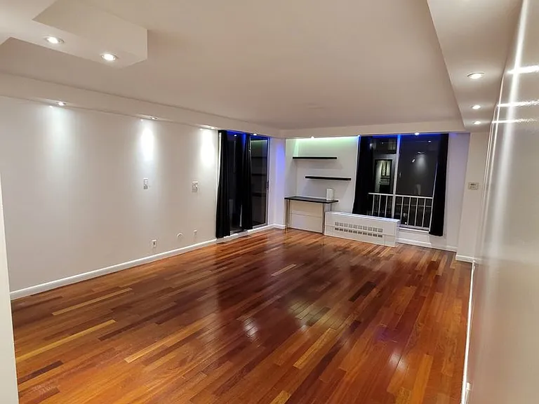 33 Pond Ave #926 — Photo 5