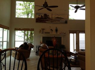 236 Vivian Rd, Onalaska, TX 77360